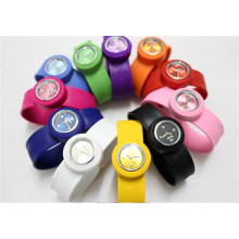 Yxl-872 venta caliente Slap niños niños Boy Girl reloj de pulsera de silicona jalea reloj deportivo